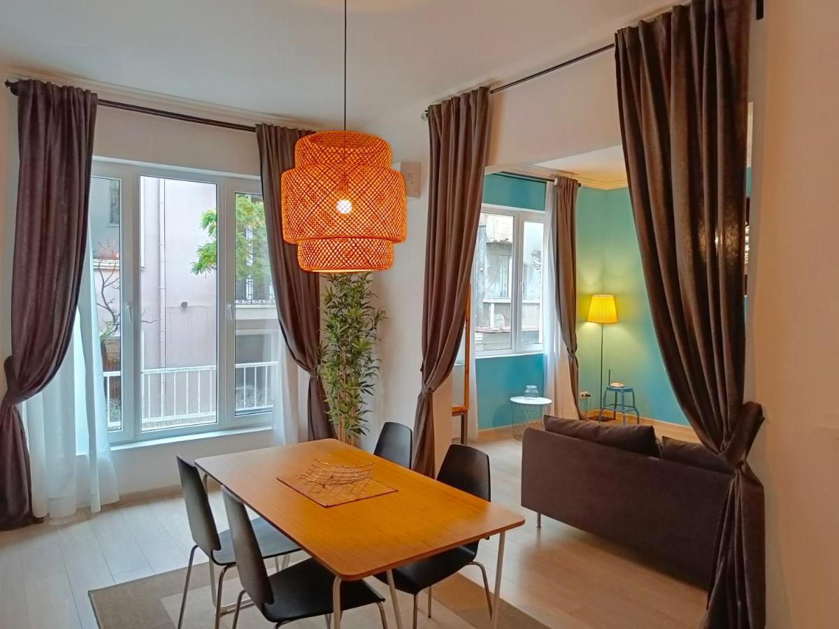 Newly Refurbished Apartment In The City Center Sofia Exterior foto